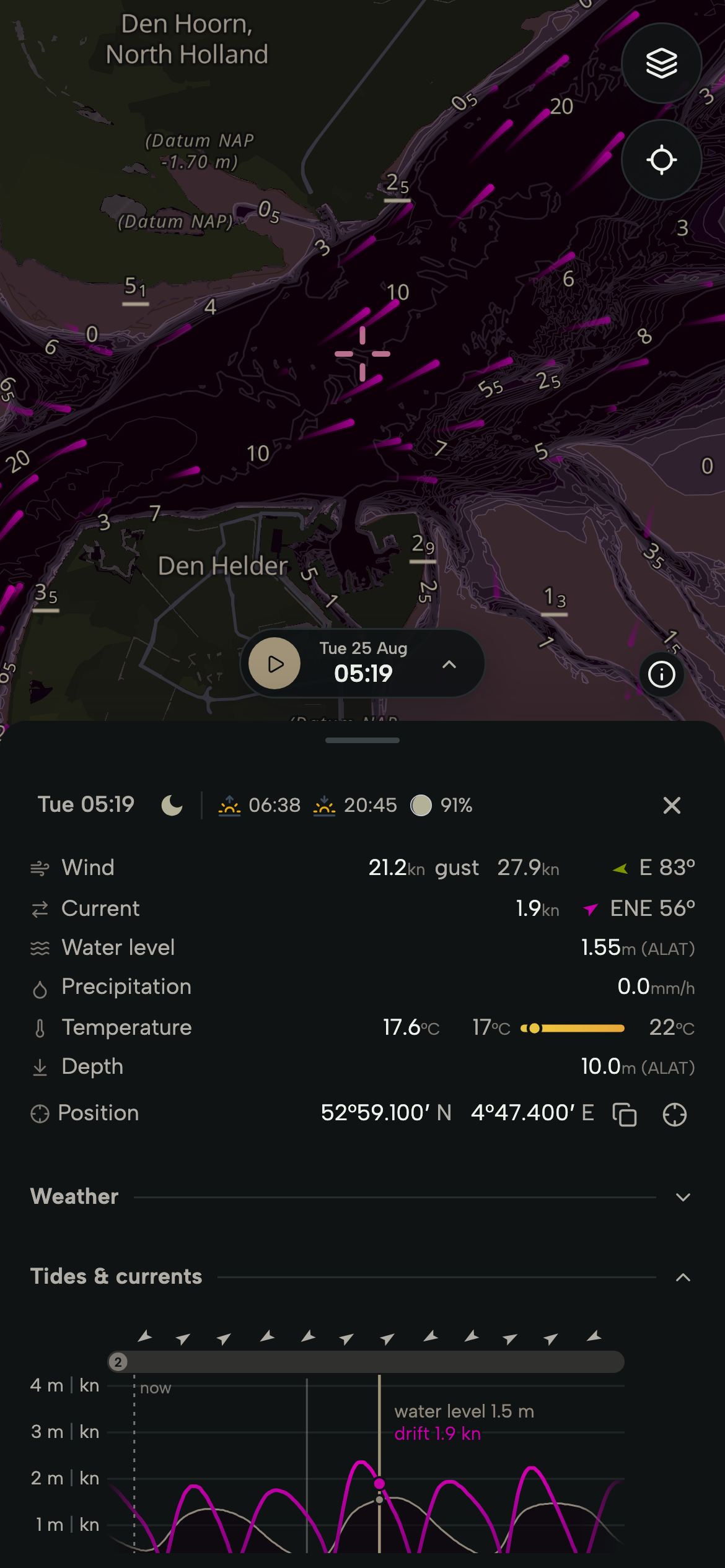 Phone with the tidal current through the Marsdiep between Den Helder and Texel over the depth chart, and the current graph for a chosen point.