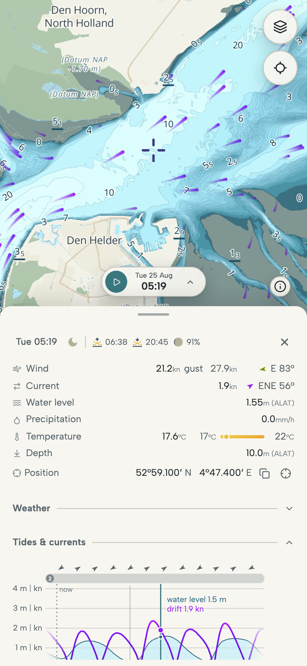 Phone with the tidal current through the Marsdiep between Den Helder and Texel over the depth chart, and the current graph for a chosen point.