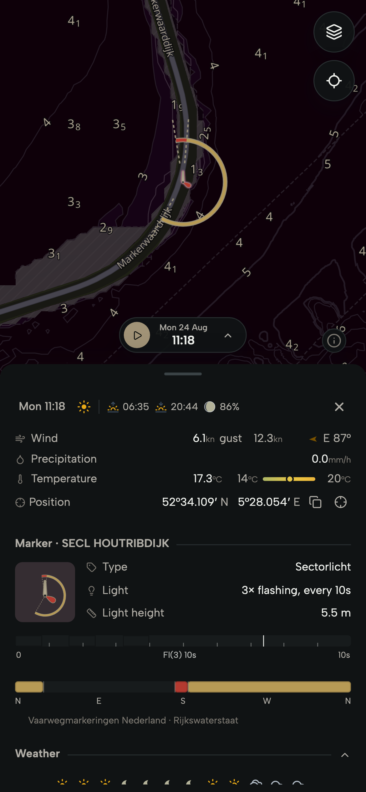 Phone with the sector light on the Houtribdijk selected: its character, sectors and rhythm in the information panel.